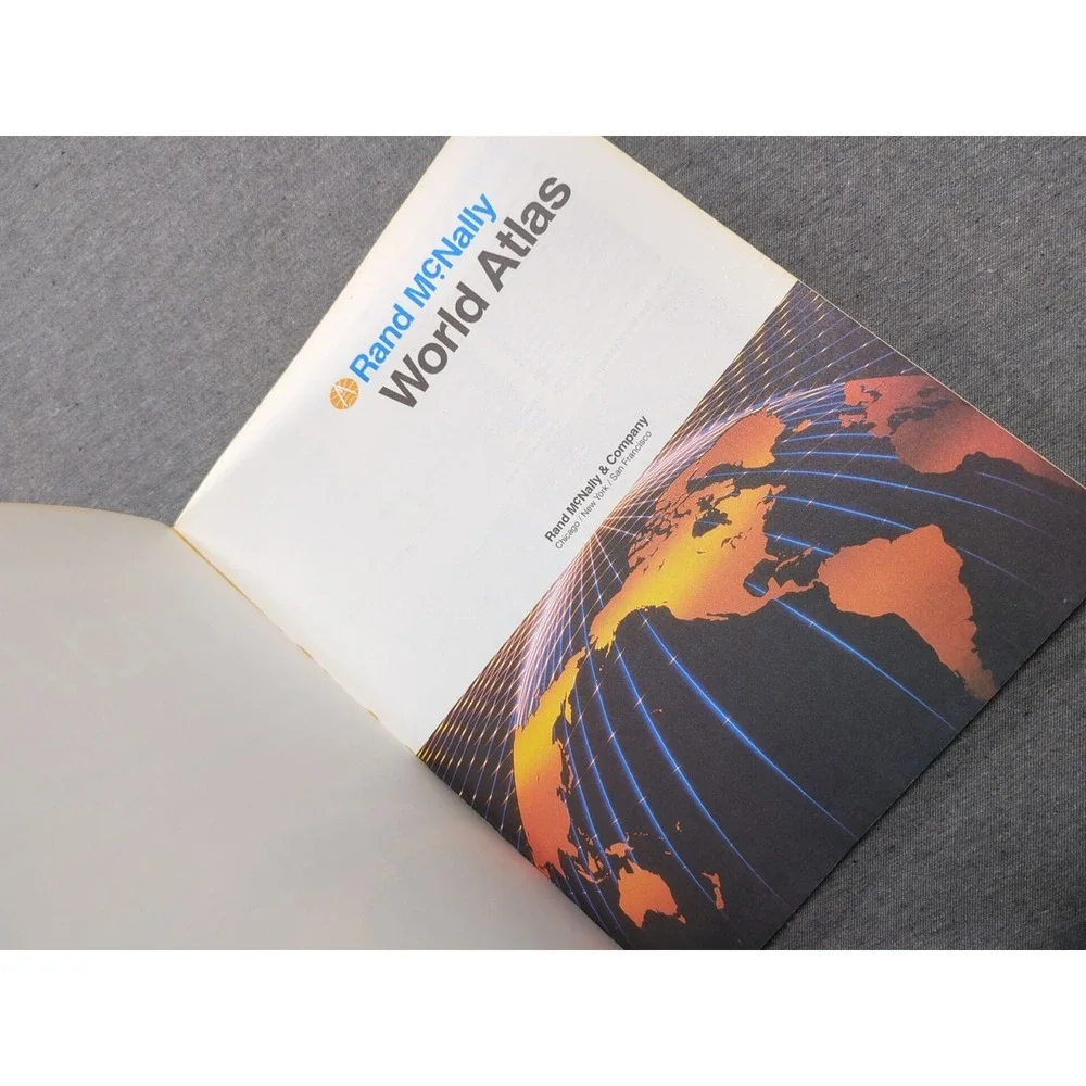 1984 Contemporary‎ World Atlas Vintage Illustrated Rand McNally Trade Paperback